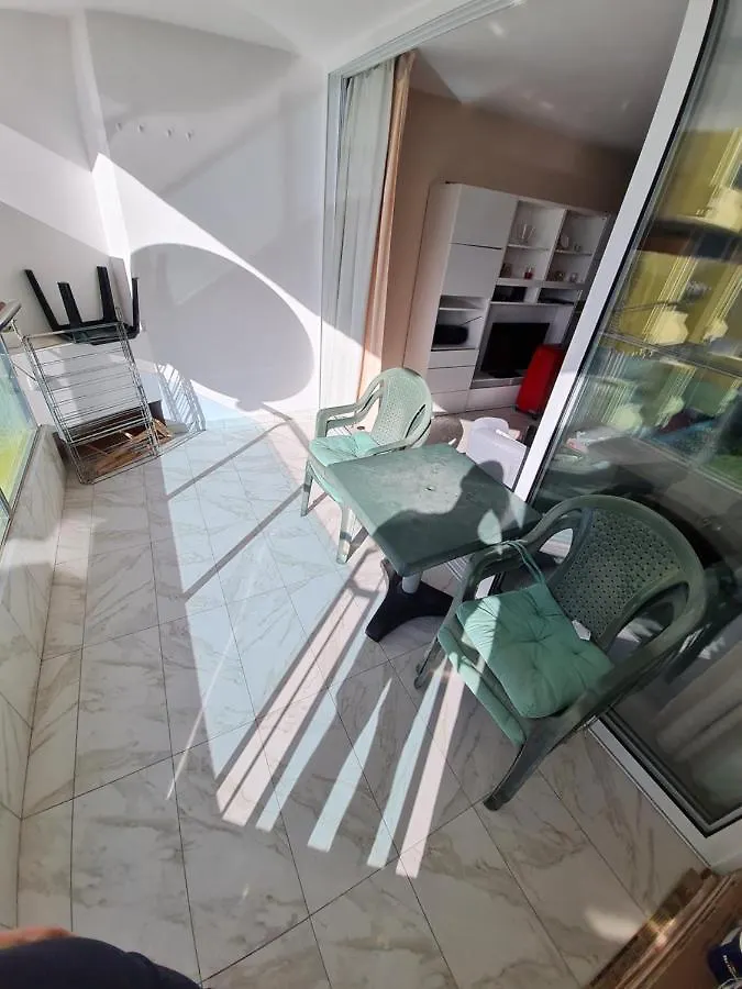 Cozy Apartment Very Close To Yumbo Center Playa del Ingles   Playa del Ingles (Gran Canaria)