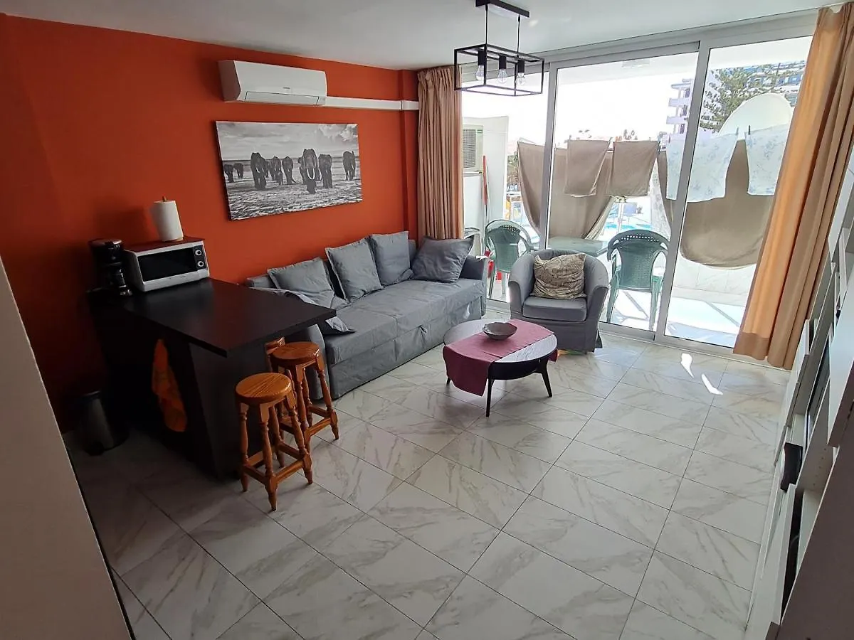 Cozy Apartment Very Close To Yumbo Center Playa del Ingles  Spain